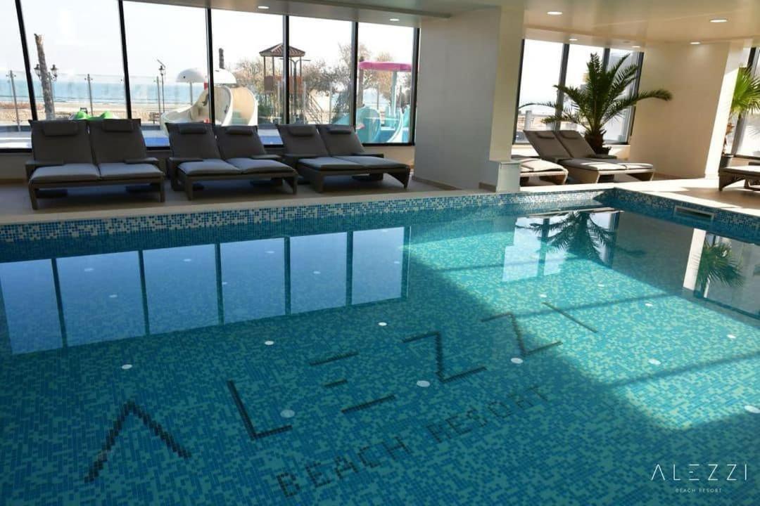 Iako Premium Apartament Năvodari Eksteriør bilde