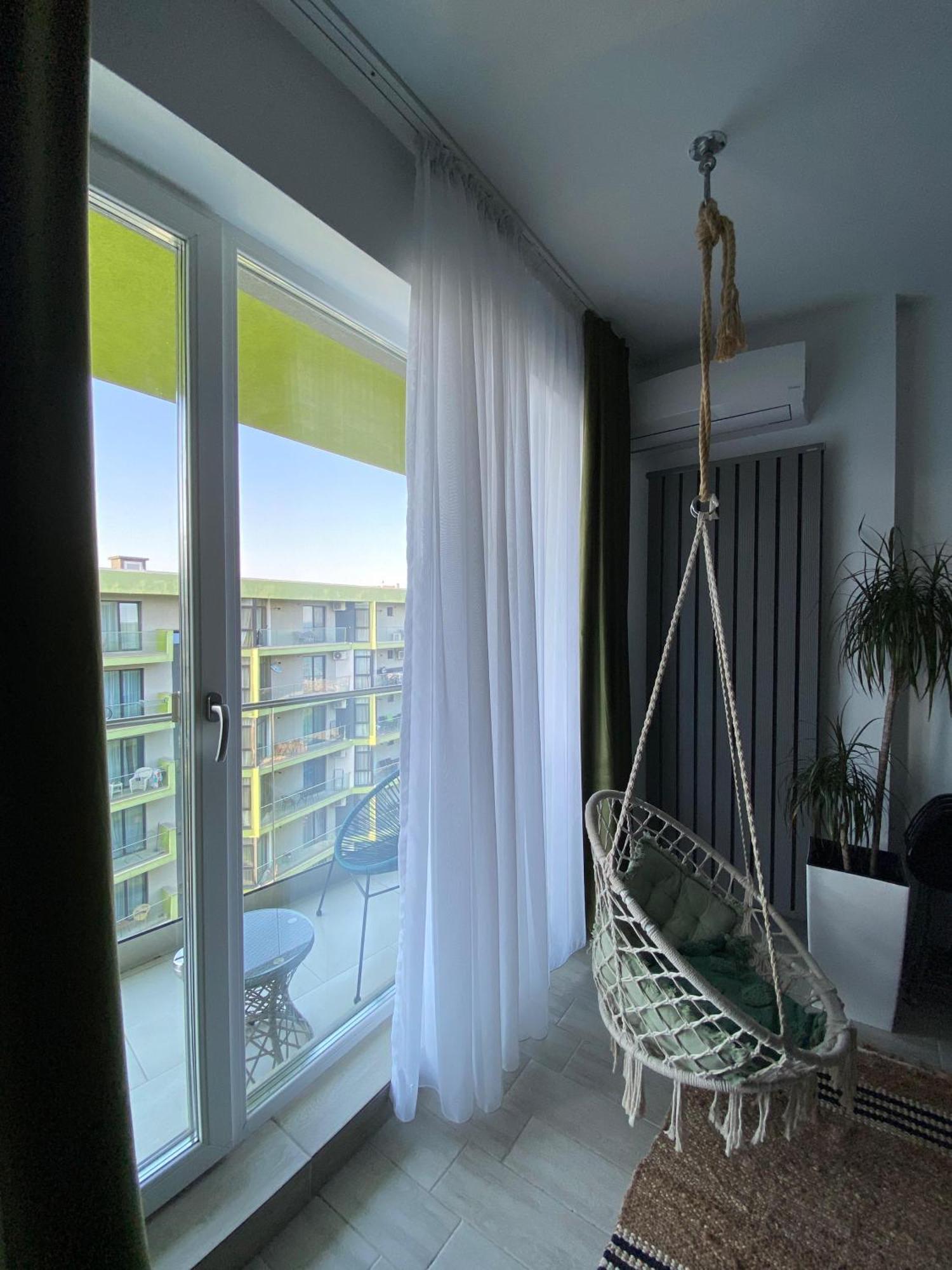 Iako Premium Apartament Năvodari Eksteriør bilde