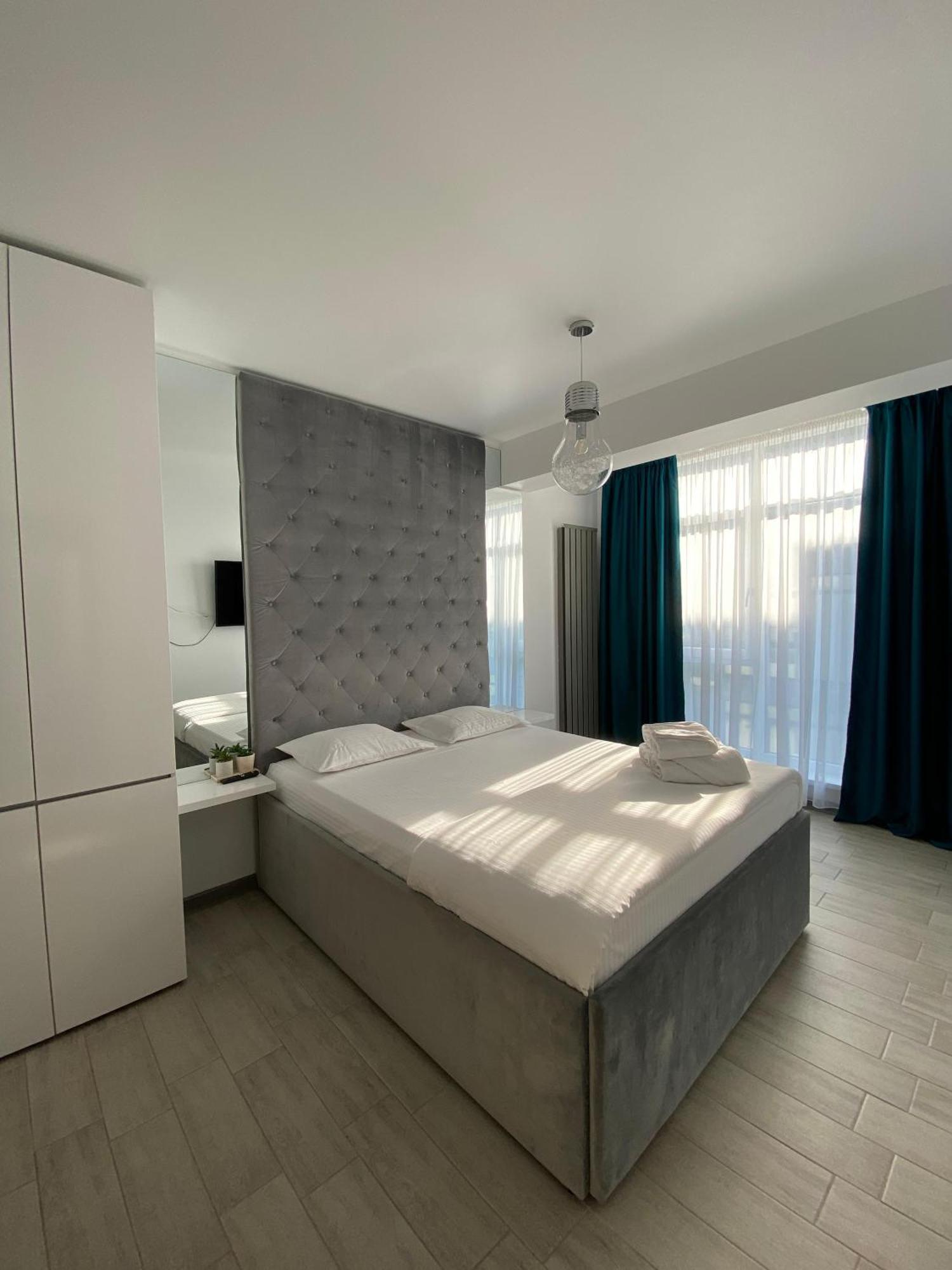 Iako Premium Apartament Năvodari Eksteriør bilde